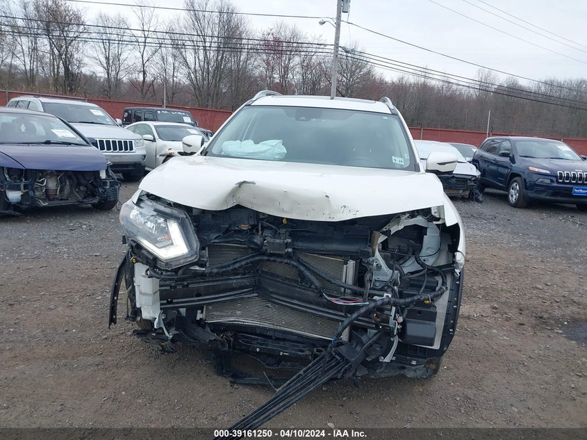 2019 NISSAN ROGUE SV - JN8AT2MV3KW402080