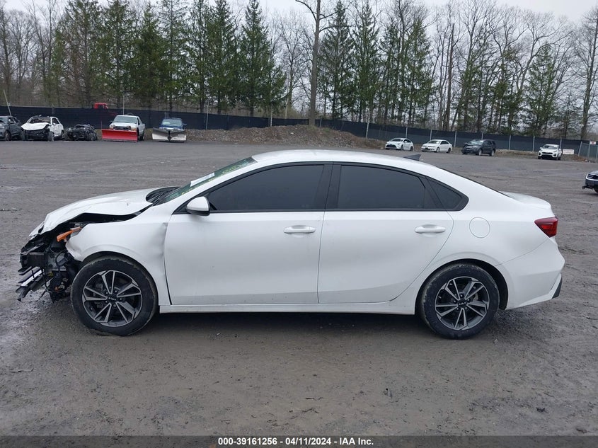 2022 KIA FORTE LXS - 3KPF24AD5NE455373