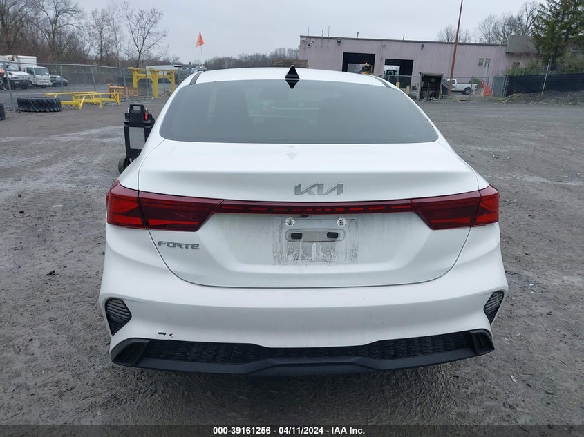 2022 KIA FORTE LXS - 3KPF24AD5NE455373