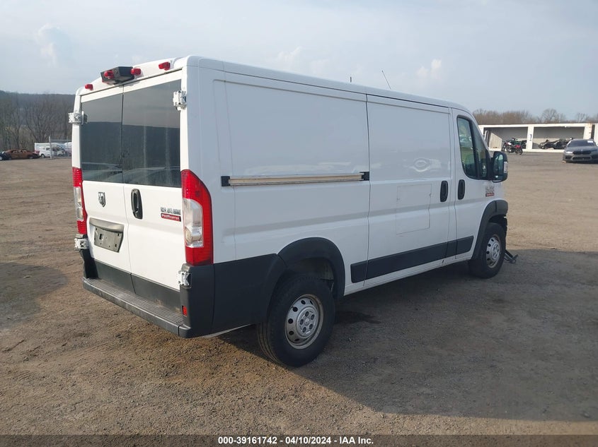 2019 Ram Promaster 1500 Low Roof 136 Wb VIN: 3C6TRVAG1KE530717 Lot: 39161742