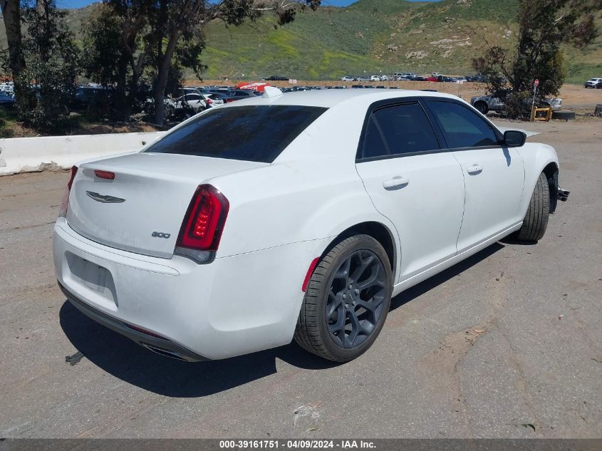 2C3CCAAG6KH693696 2019 Chrysler 300 Touring