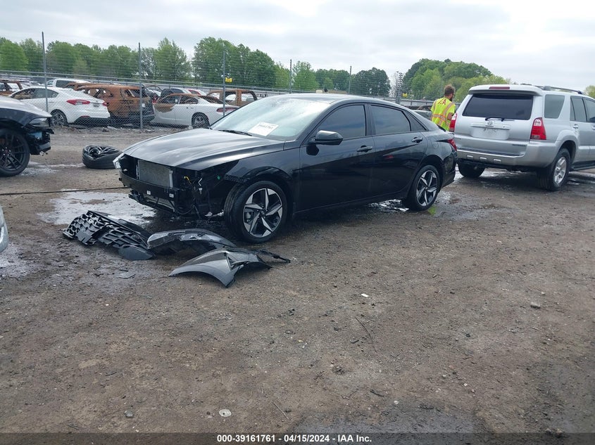 VIN KMHLS4AG2PU579193 2023 HYUNDAI ELANTRA SEL