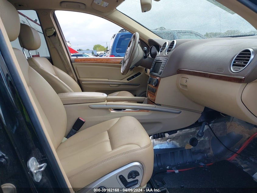 2009 Mercedes-Benz Gl 450 4Matic VIN: 4JGBF71E59A524998 Lot: 39162168