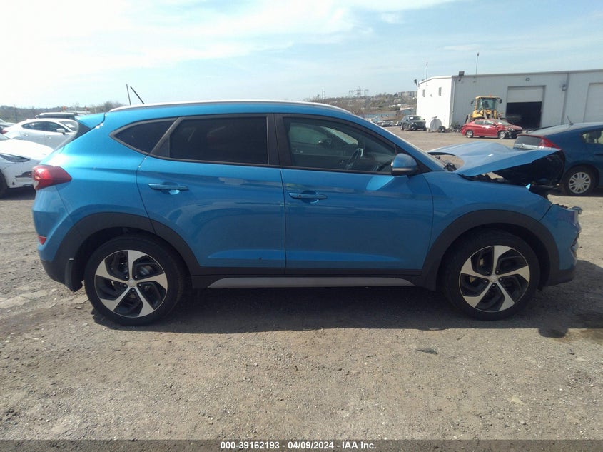 2017 HYUNDAI TUCSON SPORT - KM8J3CA24HU465863