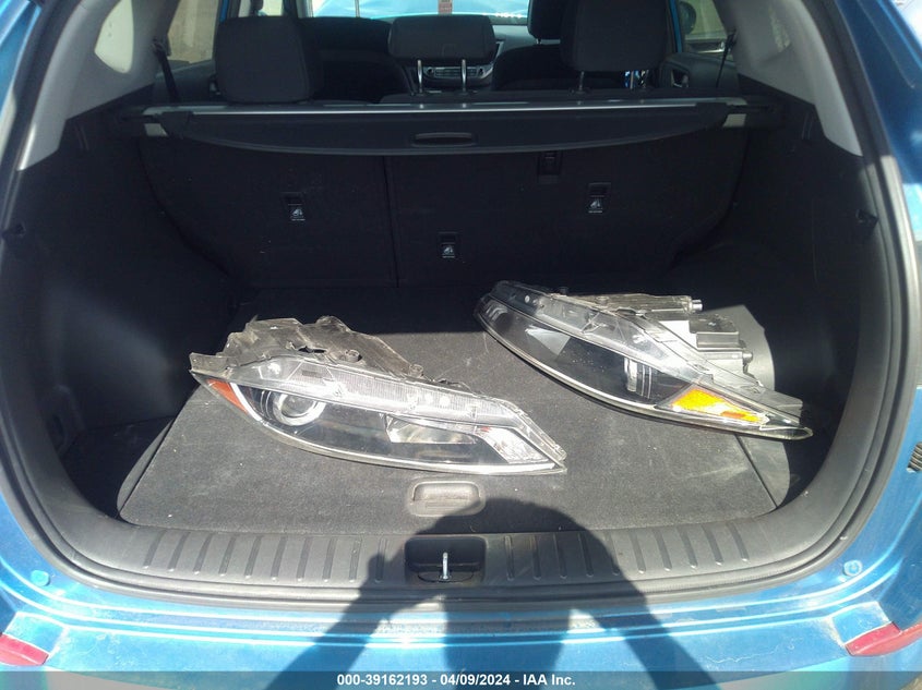 2017 HYUNDAI TUCSON SPORT - KM8J3CA24HU465863