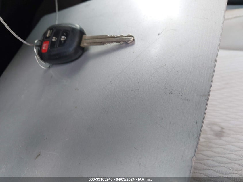 2016 TOYOTA COROLLA LE - 2T1BURHE8GC570040