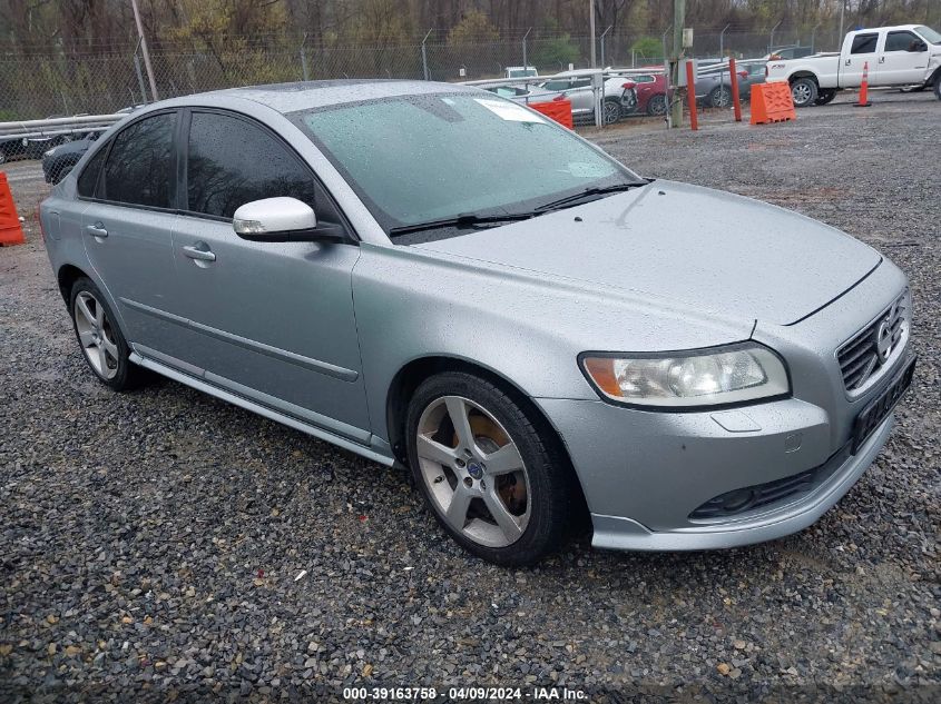 2011 Volvo S40 T5/T5 R-Design VIN: YV1672MS3B2535581 Lot: 39163758