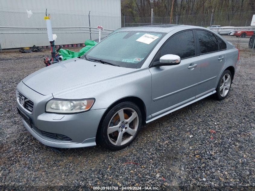 2011 Volvo S40 T5/T5 R-Design VIN: YV1672MS3B2535581 Lot: 39163758