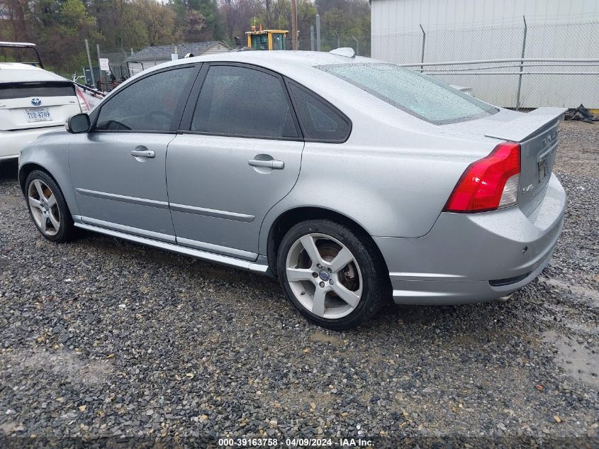 2011 Volvo S40 T5/T5 R-Design VIN: YV1672MS3B2535581 Lot: 39163758