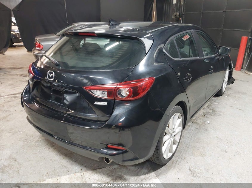 VIN 3MZBN1M33JM205408 2018 MAZDA MAZDA3 GRAND TOURING