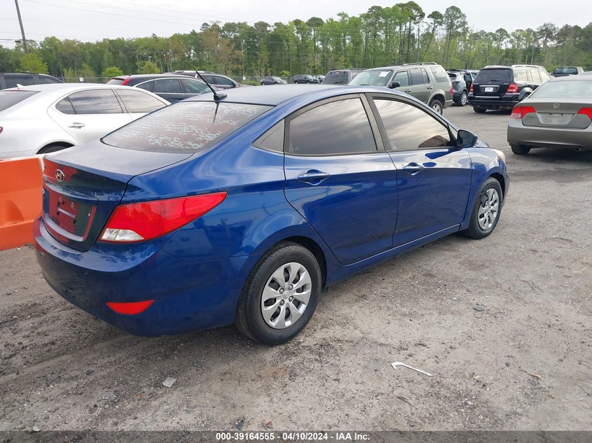VIN KMHCT4AE3HU262343 2017 HYUNDAI ACCENT SE