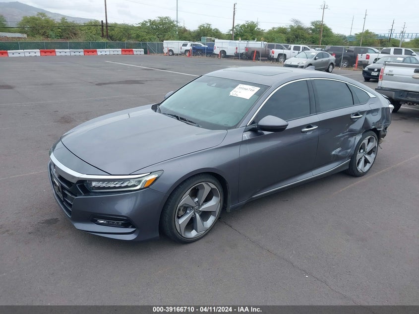 VIN 1HGCV1F97JA002108 2018 HONDA ACCORD TOURING