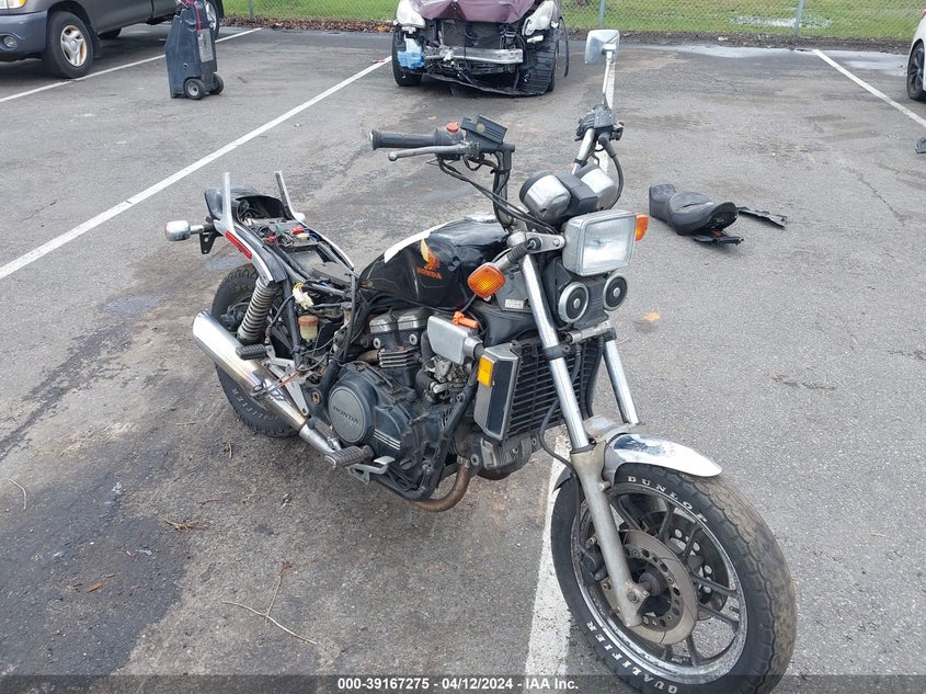 HONDA VF1100 1984. Lot# 39167275. VIN 1HFSC1208EA111339. Photo 1