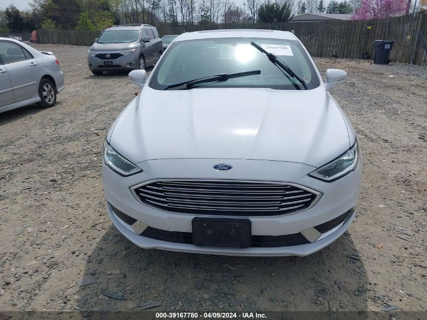 VIN 3FA6P0LU3JR229669 2018 FORD FUSION HYBRID SE