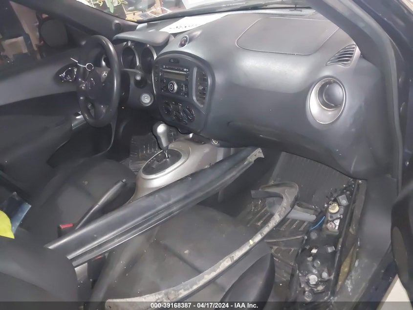 2011 Nissan Juke S VIN: JN8AF5MV6BT007398 Lot: 39168387