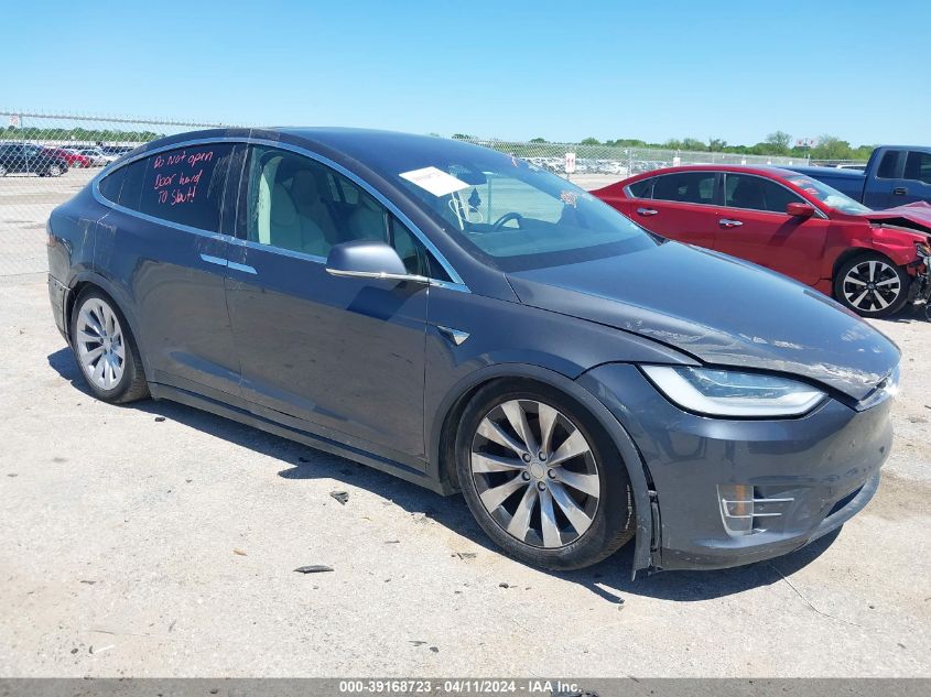 2019 Tesla Model X 100D/75D/Long Range VIN: 5YJXCBE2XKF184704 Lot: 39168723