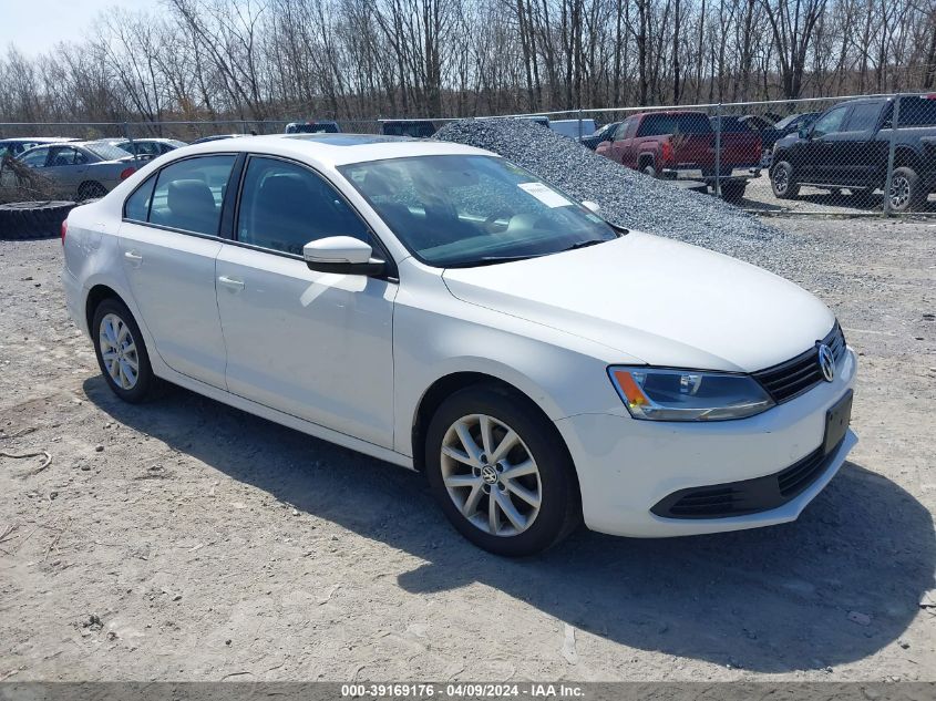 3VWDZ7AJ4BM384045 | 2011 VOLKSWAGEN JETTA