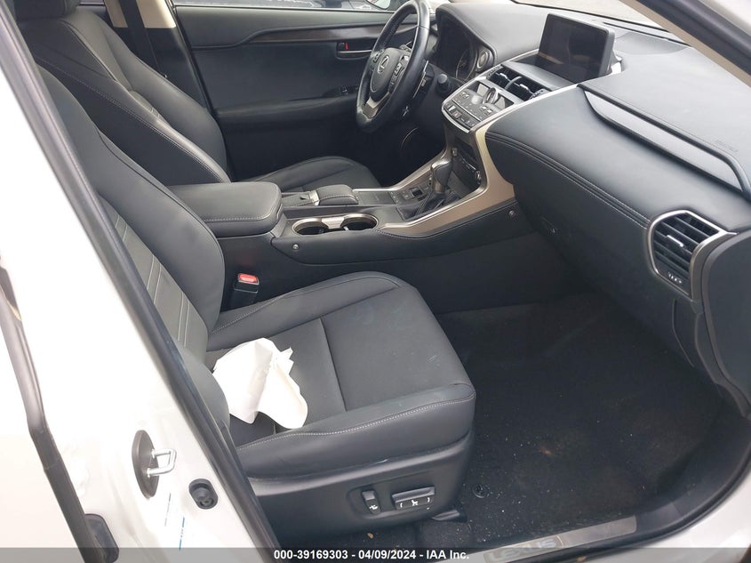 VIN JTJDARDZ5M5024957 2021 LEXUS NX 300