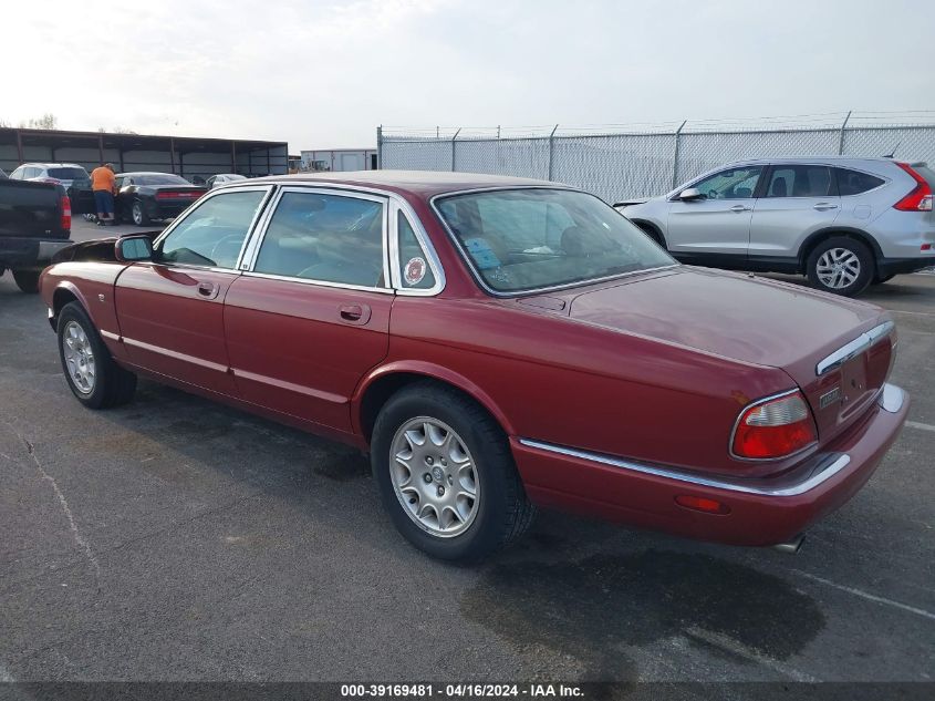 SAJDA14C4YLF11704 | 2000 JAGUAR XJ8