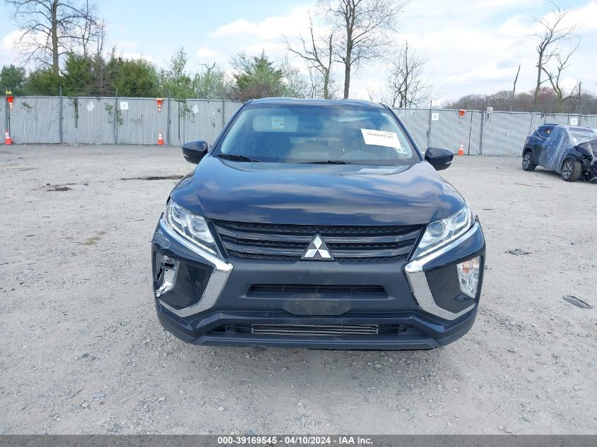 JA4AT4AAXKZ019559 2019 Mitsubishi Eclipse Cross Le