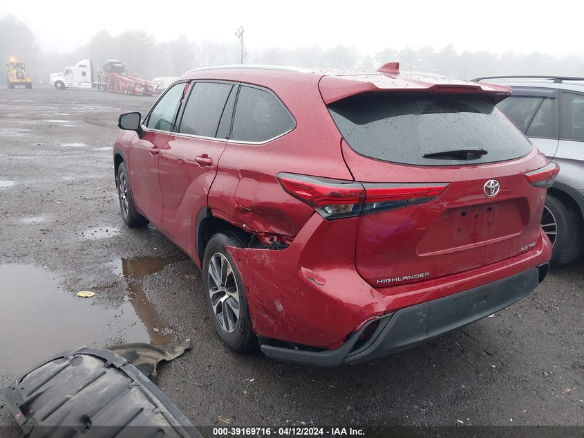 2022 TOYOTA HIGHLANDER VIN: 5TDHZRBHXNS249507