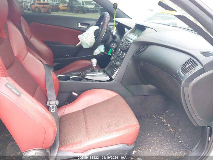 2013 Hyundai Genesis 3.8 R-Spec VIN: KMHHU6KJ5DU101335 Lot: 39169822