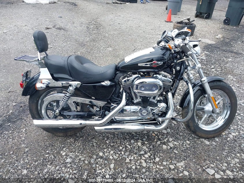 2012 HARLEY-DAVIDSON XL1200 C - 1HD1CT311CC411068