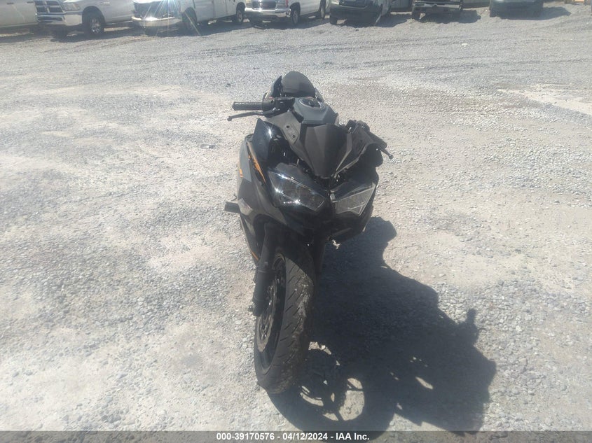 2018 KAWASAKI EX400 - JKAEXKG10JDA11289