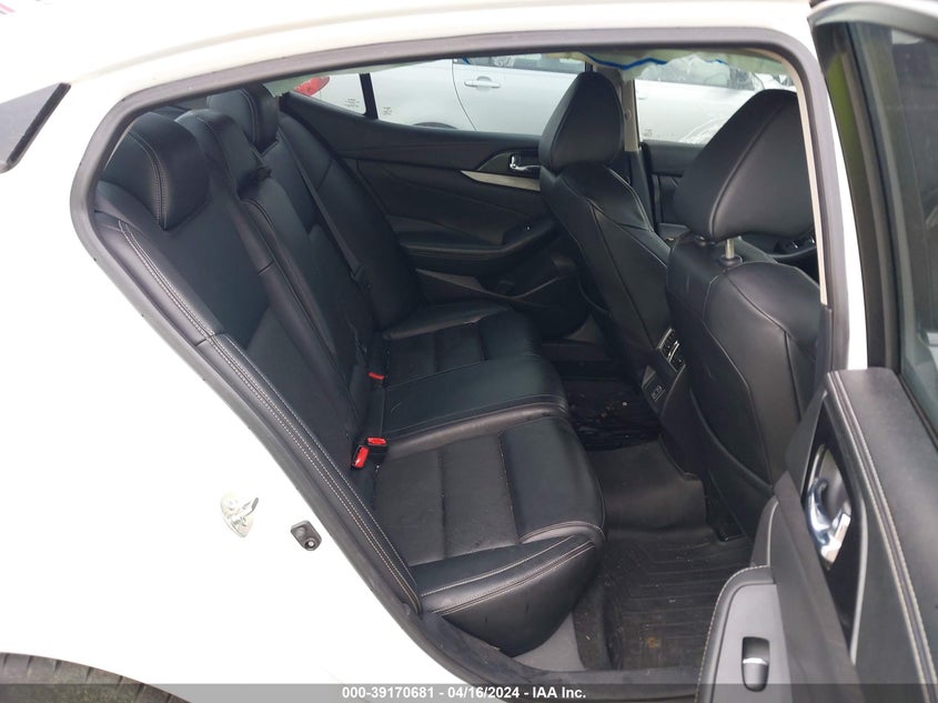VIN 1N4AA6AP5JC372259 2018 NISSAN MAXIMA 3.5 SL