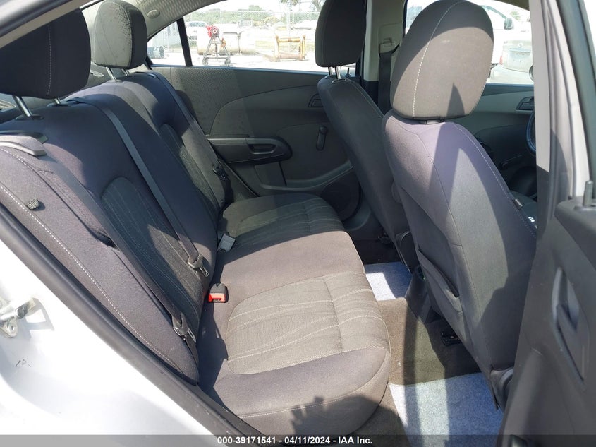 2015 CHEVROLET SONIC LS AUTO - 1G1JA5SHXF4140388