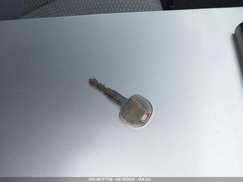 2016 Isuzu Npr Hd Gas Reg VIN: 54DC4W1B6GS808254 Lot: 39171706