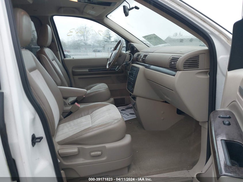 2005 Mercury Monterey Premier VIN: 2MRDA23235BJ05318 Lot: 39171823