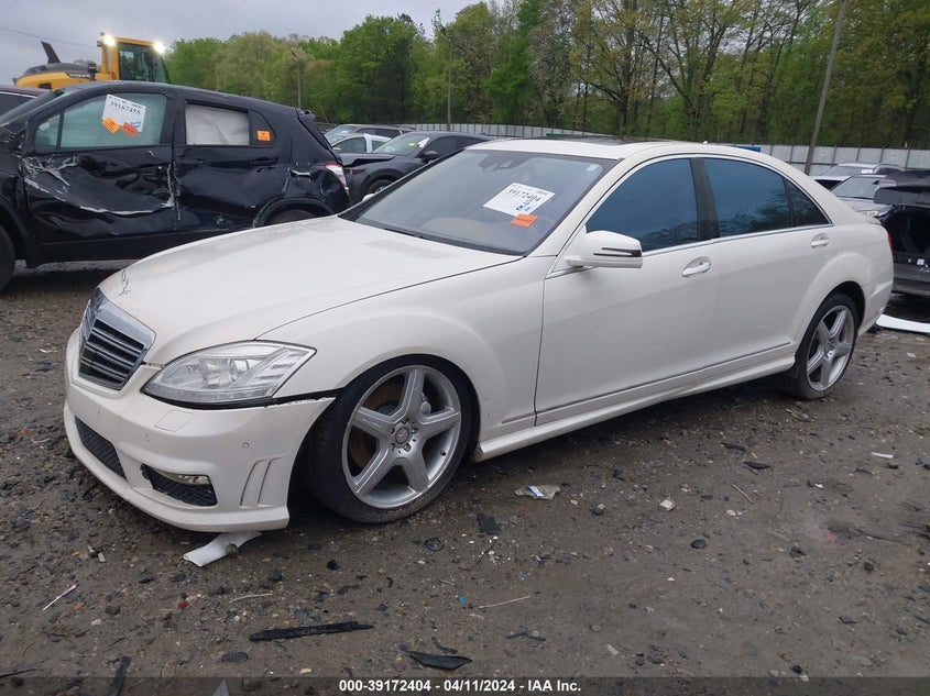 2011 Mercedes-Benz S 550 VIN: WDDNG7BB4BA374042 Lot: 39172404