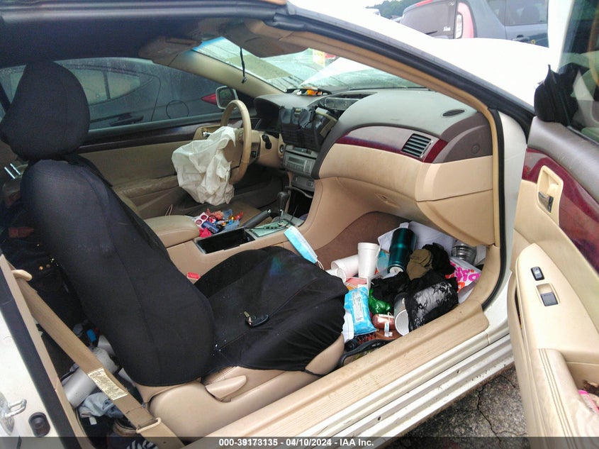 2004 Toyota Camry Solara Sle VIN: 4T1FA38P14U030869 Lot: 39173135