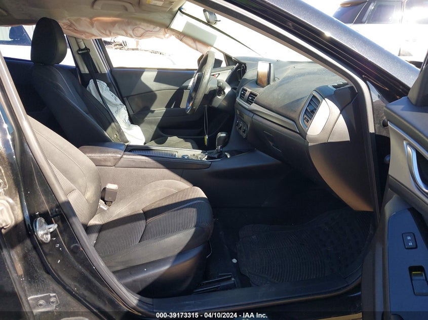 2017 MAZDA MAZDA3 SPORT - JM1BN1U75H1101984