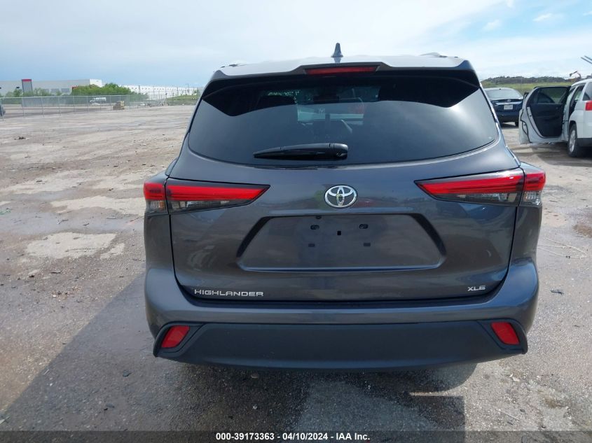 2022 Toyota Highlander Xle VIN: 5TDGZRAH5NS121317 Lot: 39173363