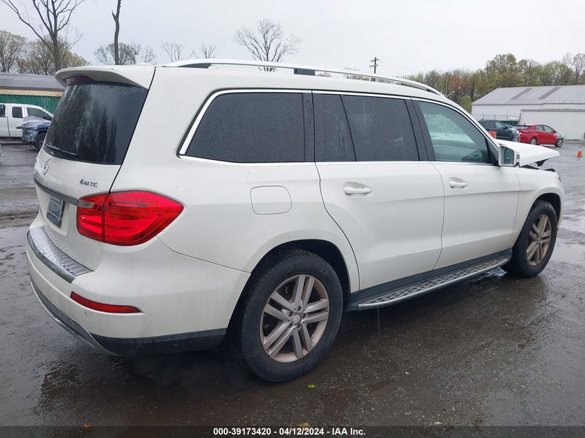 2013 Mercedes-Benz Gl 450 4Matic VIN: 4JGDF7CE4DA135574 Lot: 39173420