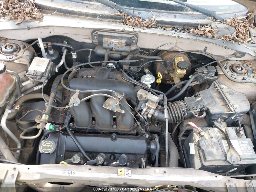 2001 Ford Escape Xls VIN: 1FMYU01191KA74436 Lot: 39253237