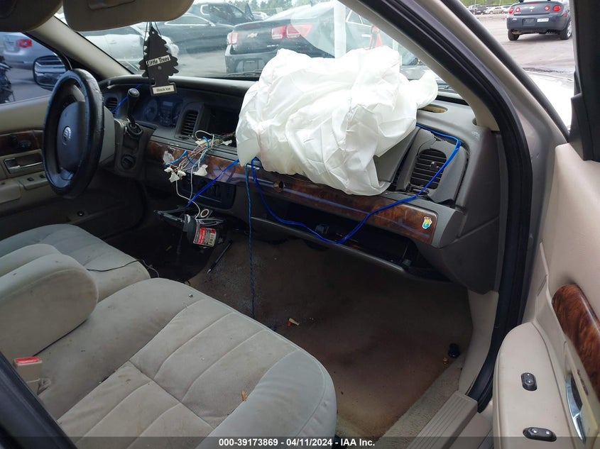 2006 Mercury Grand Marquis Gs VIN: 2MEFM74W36X600879 Lot: 39173869