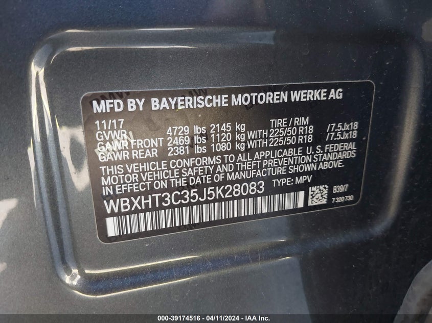2018 BMW X1 VIN: WBXHT3C35J5K28083