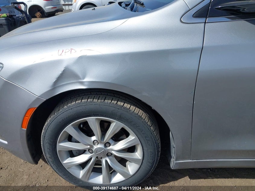 2015 CHRYSLER 200 C - 1C3CCCCB0FN660669