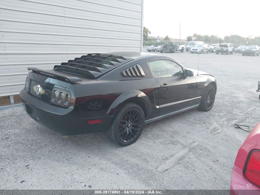 2005 Ford Mustang V6 Deluxe/V6 Premium VIN: 1ZVFT80N355113315 Lot: 39174901