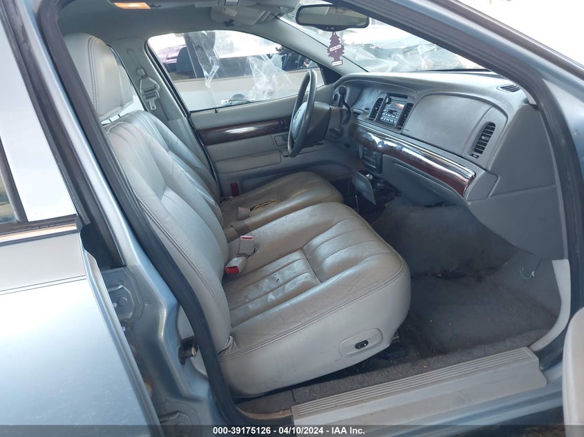 2003 Mercury Grand Marquis Ls VIN: 2MEFM75W73X702096 Lot: 39175126