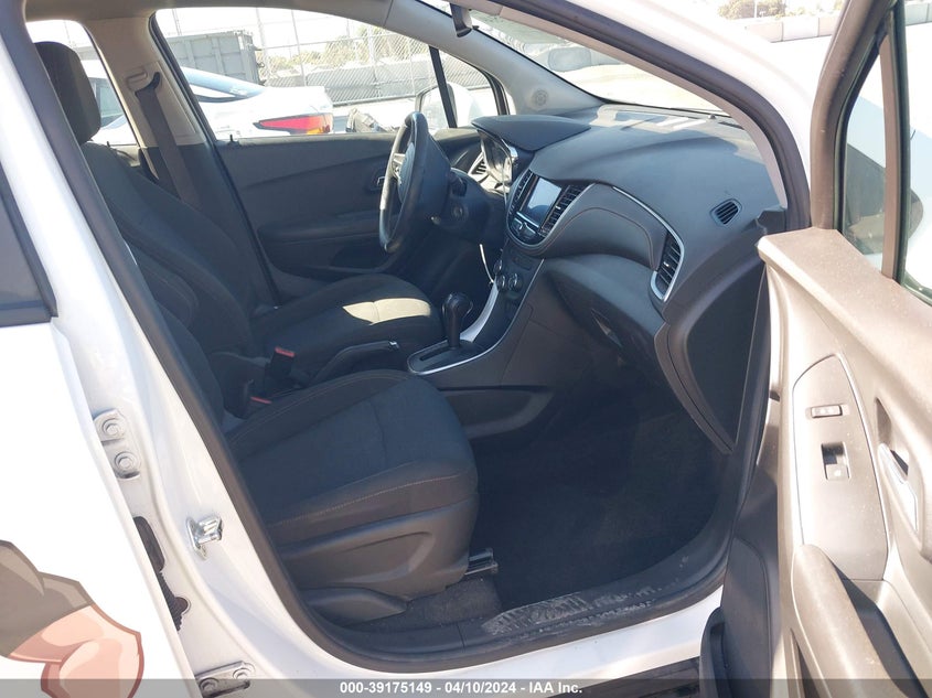 VIN KL7CJKSB0LB067062 2020 CHEVROLET TRAX FWD LS