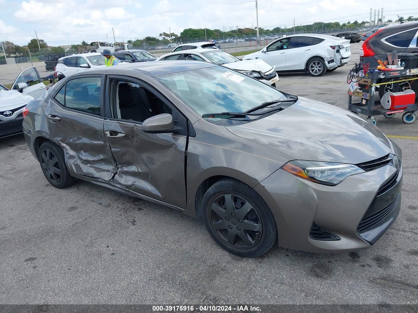 2T1BURHE8JC124767 TOYOTA COROLLA LE 2018
