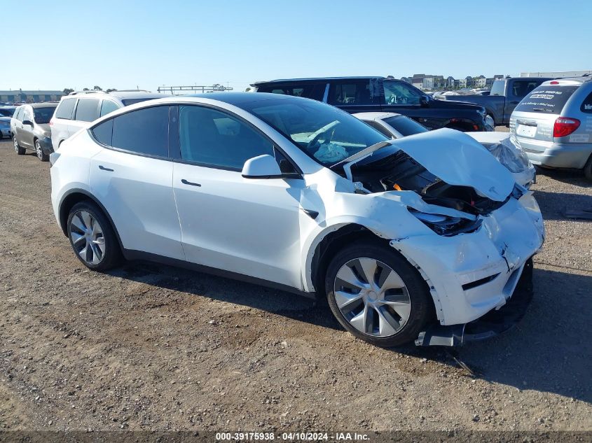 2023 TESLA MODEL Y AWD/LONG RANGE DUAL MOTOR ALL-WHEEL DRIVE - 7SAYGDEE3PF813034