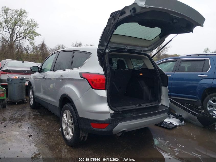 2019 FORD ESCAPE SE - 1FMCU9GD5KUA44811