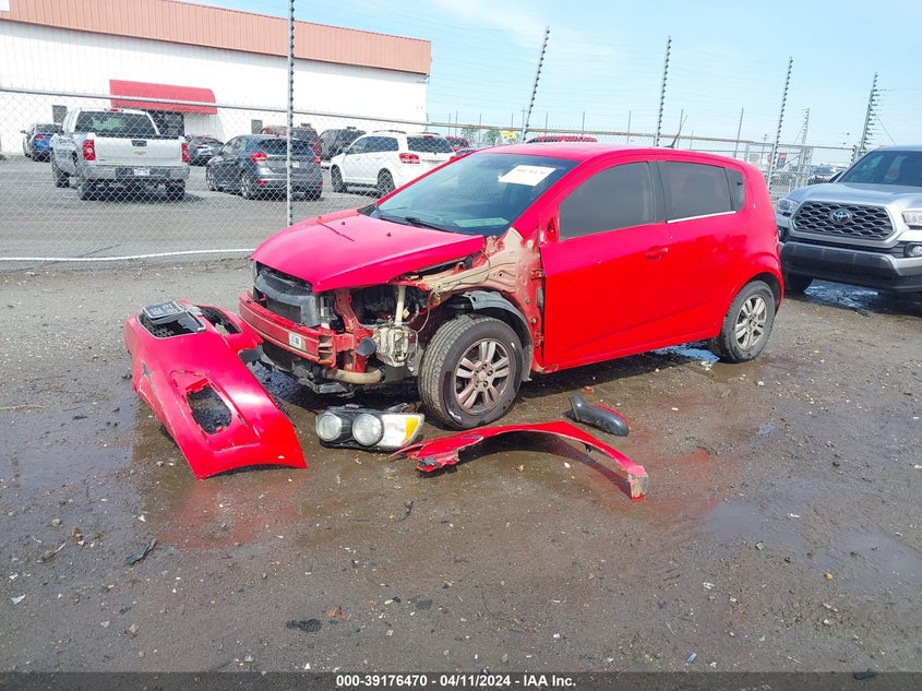 2014 CHEVROLET SONIC LT MANUAL - 1G1JD6SB6E4130125