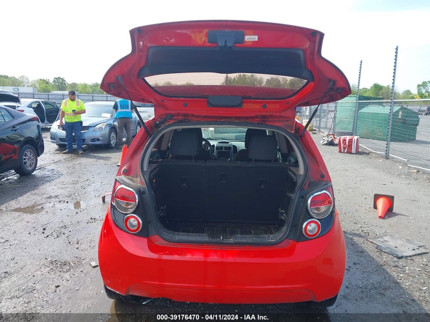 2014 CHEVROLET SONIC LT MANUAL - 1G1JD6SB6E4130125