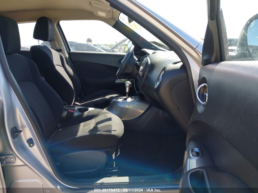 2012 Nissan Juke S VIN: JN8AF5MR7CT102766 Lot: 39176472